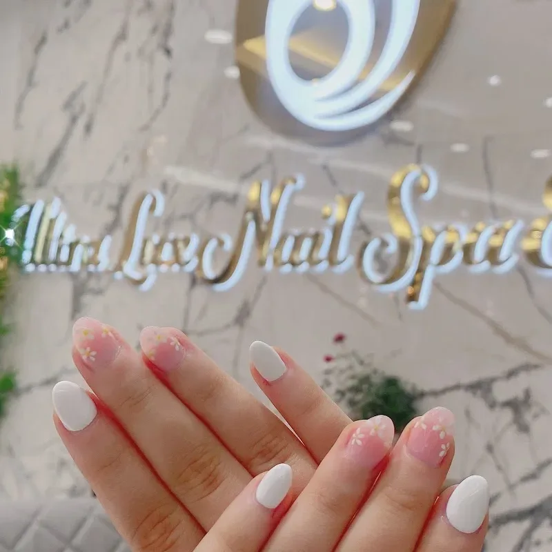 ULTRA LUX NAIL SPA & BEYOND-NON TOXIC SPA — Nail salon in Myrtle Beach